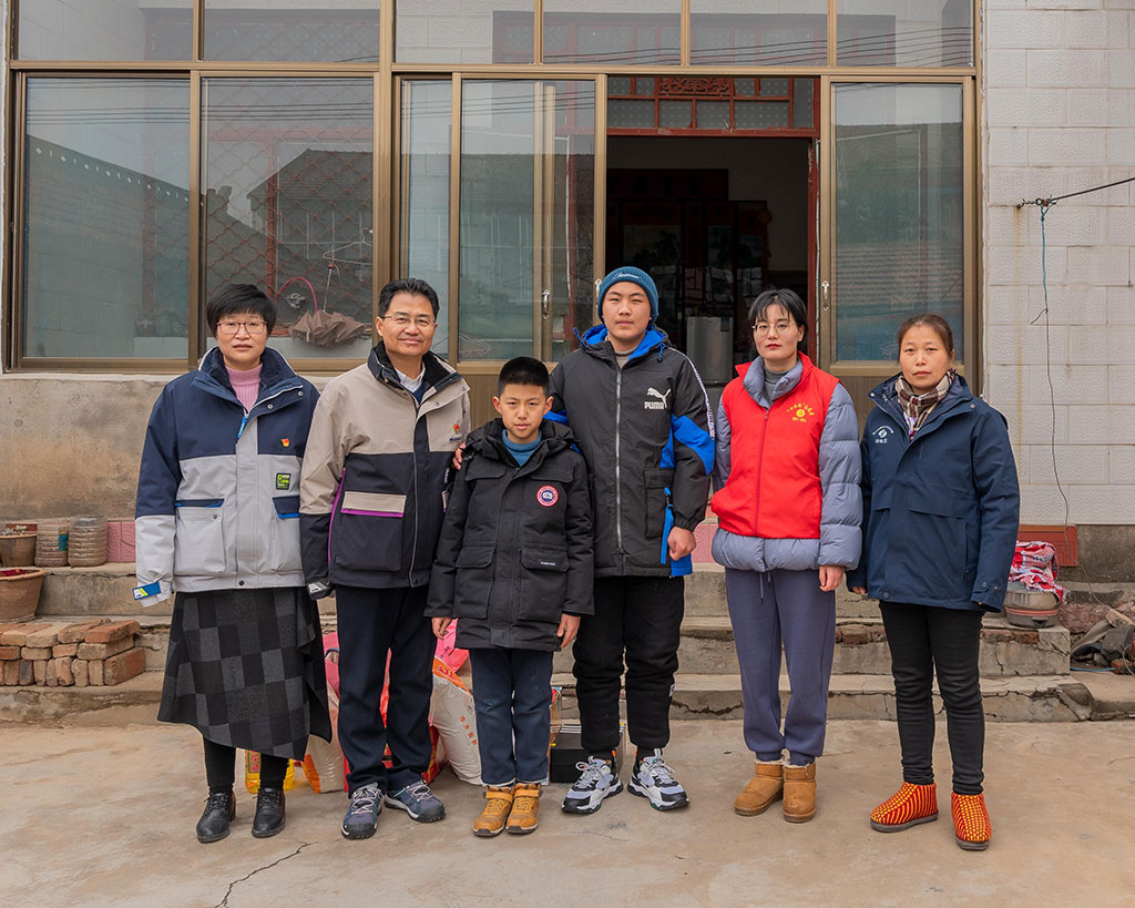 超力科技慰问困境儿童 情暖困难家庭